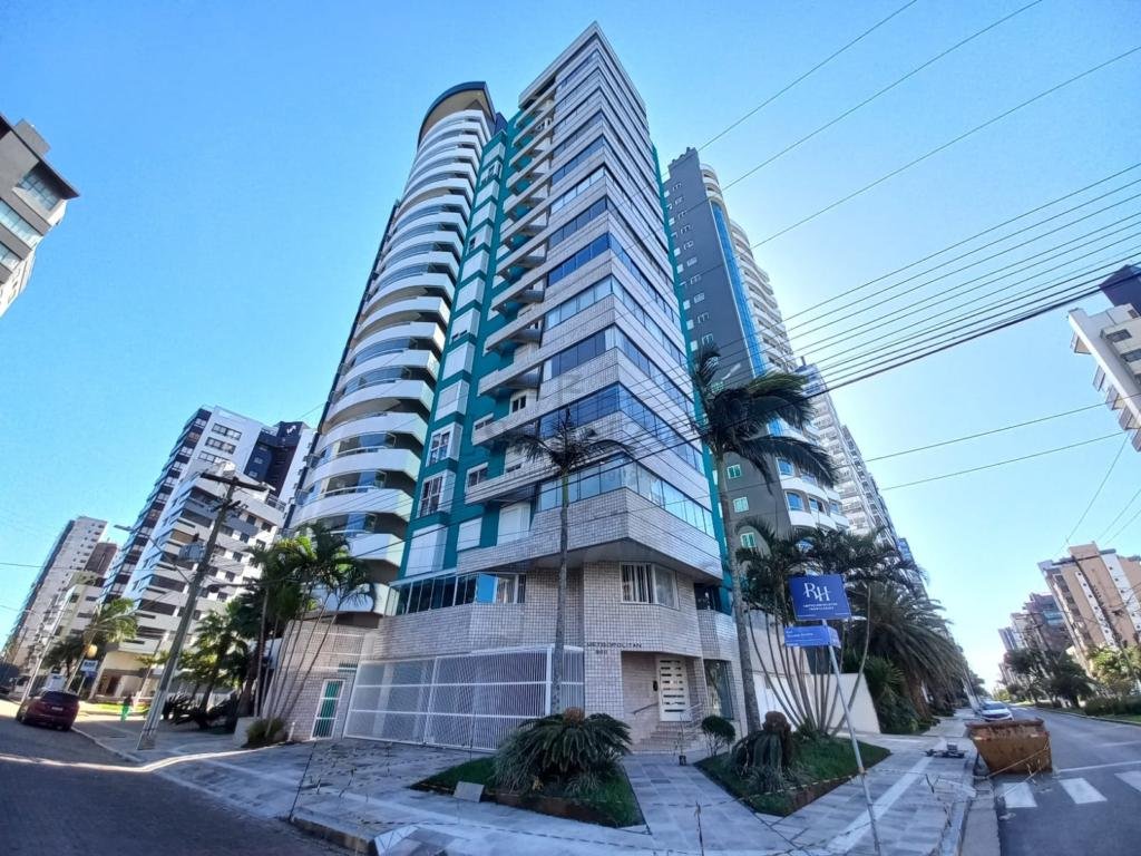 Apartamento 03 Dorm